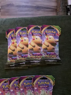 16x POKEMON TCG Sword and Shield- Vivid Voltage Blister - Sleeved Booster - Image 4