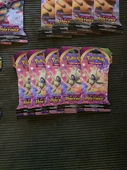 16x POKEMON TCG Sword and Shield- Vivid Voltage Blister - Sleeved Booster - Image 5