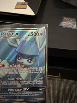 Pokemon TCG Glaceon GX Full Art Holo Card 141/156 Sun and Moon Ultra Prism - Image 2