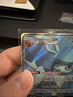 Pokemon TCG Glaceon GX Full Art Holo Card 141/156 Sun and Moon Ultra Prism - Image 5