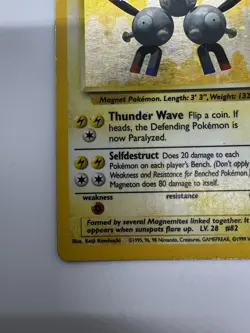 Pokemon TCG Magneton Base Set 9/102 Holo Shadowless Holo Rare HP-LP - Image 5