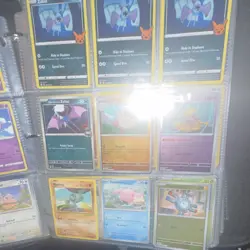 Pokemon TCG Mixed Card Lot Binder Pikachu Charizard Eevee Holo - Image 4