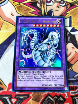 Cyber Twin Dragon sdcr-en037 Unltd Ed (NM+) Ultra Rare Yu-Gi-Oh! - Image 1