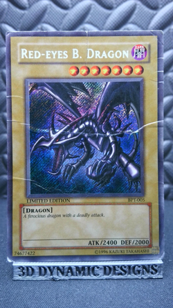 | Yugioh Red-Eyes B. Dragon BPT-005 Secret Rare 2002 Collectors Tin DMG 🔥 | - Image 1