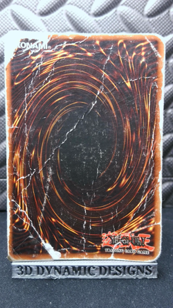 | Yugioh Blue-Eyes White Dragon BPT-003 Secret Rare 2002 Collectors Tin DMG 🔥 | - Image 2