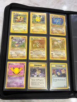 Pokemon Bulk 30+ Base Set Vintage Card Collection - Image 4