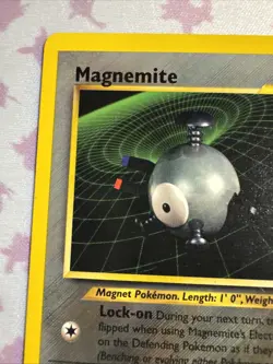 Magnemite 26/75 Rare Neo Discovery Non Holo Pokemon Card - Image 2