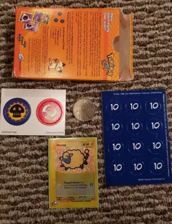 Pokemon OPENED Expedition Base Set Echo Theme Deck Vintage 2002 SEE PHOTOS+coin 76930179666 - Image 3