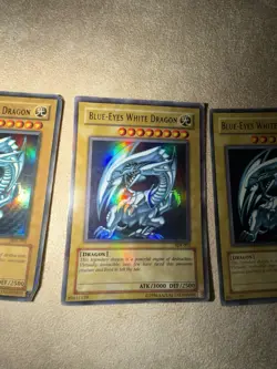 Blue-Eyes White Dragon SDK-001 Ultra Rare Yu-Gi-Oh Starter Deck Kaiba Vintage MP - Image 5