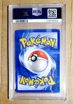 2000 POKEMON NEO GENESIS 1ST EDITION #2 AZUMARILL HOLO Rare PSA 8 Half Swirls 🔥 - Image 2