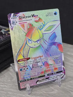 Pokemon Card Glaceon Vmax 208/203 Evolving Skies Rainbow Secret Rare Full Art NM - Image 1