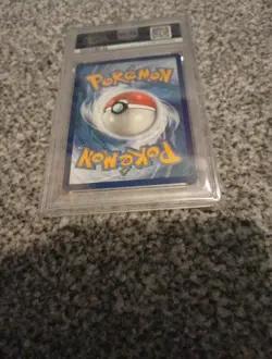 Pokemon TCG Squirtle S&V 151 Stamped Holo Promo Card 007/165 Center PSA 8 - Image 4