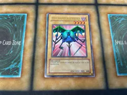 Yugioh Mechanicalchaser Ultra Rare TP1-E001 LP - Image 1