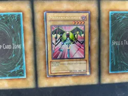 Yugioh Mechanicalchaser Ultra Rare TP1-E001 LP - Image 2