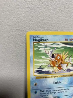 Pokemon Card Magikarp Shadowless Base Set Uncommon 35/102 Light Play LP - Image 2