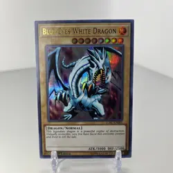 LCKC-EN001 BLUE-EYES WHITE DRAGON ULTRA RARE 1ST EDITION YuGiOh CARD - Image 1