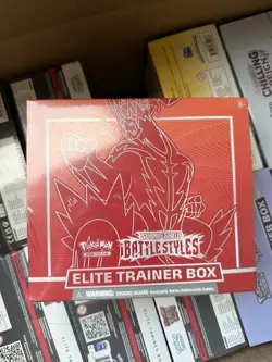 Pokemon TCG Sword & Shield Battle Styles Elite Trainer Box Red FACTORY SEALED - Image 2