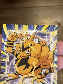 Pokemon 2000 Topps TV Animation Edition Series 3 Electabuzz #125 Blue Logo NM - Image 2