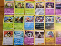 Pokemon 50 Card Lot - Image 4