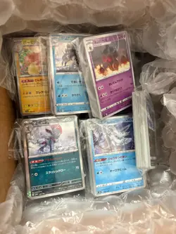 HUGE Pokemon Japanese Bulk Lot - 1500 Non-Holo - 500 Holo + Accessories! - USED - Image 2