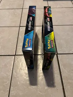 Blastoise and Venusaur VMAX Battle Box - Set of 2 - Factory Sealed - Image 4