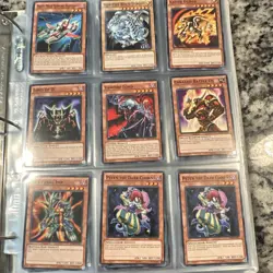 Konami Yu-Gi-Oh! TCG Binder Collection Blue-Eyes White Dragon Lord of D. Lot - Image 2