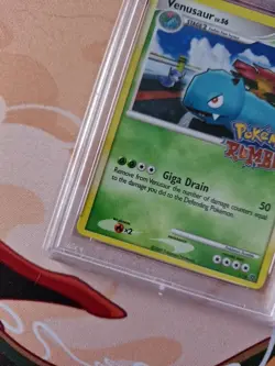 PSA 8 venusaur 1/16 pokemon rumble - Image 5