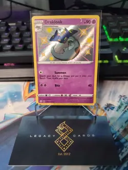 Drakloak SV061/SV122 - Shining Fates: Shiny Vault - Pokemon TCG (NM) - Image 1