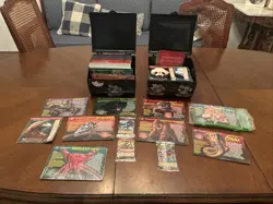Weird n' Wild Creatures Lot Of Large Cards + 2 Storage Cases - Image 1