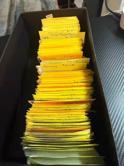 Lot of 1000+ vintage Magic the Gathering cards (Dark, Ice Age, more) organized - Image 1