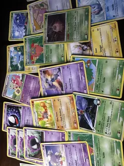 ~2008-2010 Pokemon Card Lot (~30 Cards) - Image 4
