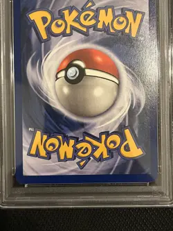 Beautiful Pokemon Card Holo Base Set Venusaur 15/102 PSA 8 NM-Mint - Image 5