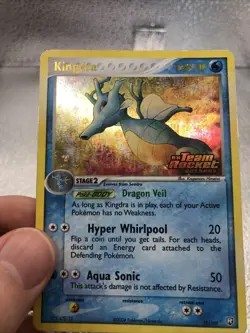 2004 Pokemon EX Team Rocket Returns Kingdra Reverse Holo #12/109 - Image 3