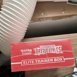 Pokemon Sword & Shield Battle Styles Elite Trainer Box Booster Urshifu - Image 5