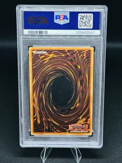 2004 Yu-Gi-Oh! Blue-Eyes White Dragon SKE-001 Super Rare -PSA 6 EX-MT - Image 2