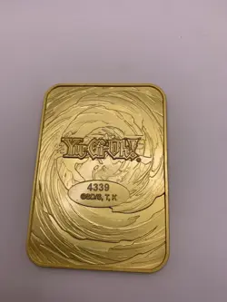 Yu-Gi-Oh! 24 Karat Gold Plated Limited Edition Blue Eyes White Dragon Metal Card - Image 5