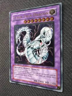 Yugioh Cyber Twin Dragon 1st Edition Ultimate Rare CRV-EN035 NM - Image 4