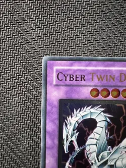 Yugioh Cyber Twin Dragon 1st Edition Ultimate Rare CRV-EN035 NM - Image 5