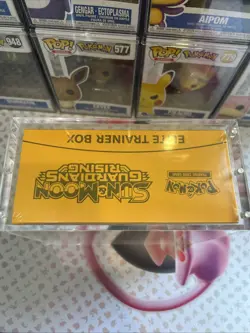 Pokemon - Sun & Moon Guardians Rising ETB Sealed With Acrylic Case - Image 5