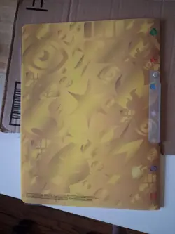 2000 Pikachu World Collection Empty Pokemon Collectors Binder - Image 2