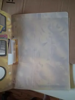 2000 Pikachu World Collection Empty Pokemon Collectors Binder - Image 3