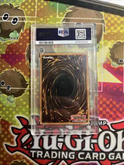 Yu-Gi-Oh Blue Eyes White Dragon SKE-001 1st Edition PSA 5 - Image 2