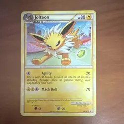 Pokemon Jolteon 80 HP Stage 1 Agility Mach Bolt Undaunted 28/90 Uncommon Regular - Image 1