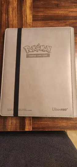 Mewtwo Ultra Pro Pokemon TCG Binder 2020 - Great Shape - Empty - Rare 74427155827 - Image 4