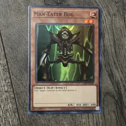 Yugioh Man-Eater Bug LOB-EN108 Super Rare 25th Anniversary NM - Image 1