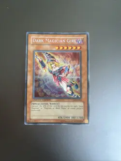 YUGIOH DARK MAGICIAN GIRL CT2-EN004 SECRET LIMITED ED LP - Image 2