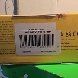 Magic: The Gathering Fallout Commander Deck Dr. Madison Li Foil-Etched - Image 3