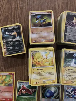 Huge Lot Vintage Pokemon Cards 2004-2010 Some Holos - Image 2