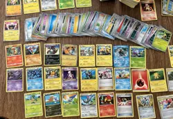 Huge Lot Of Pokemon Cards 2011 And Up Holos, Basic,etc - Image 2