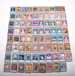 Yu-Gi-Oh Karten Sammlung Lot 90+ Karten Blue-Eyes Toon Dragon Effect Veiler - Image 1